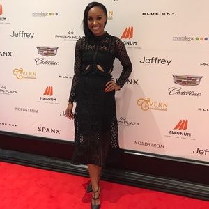 Meet your Posher, Aaryn